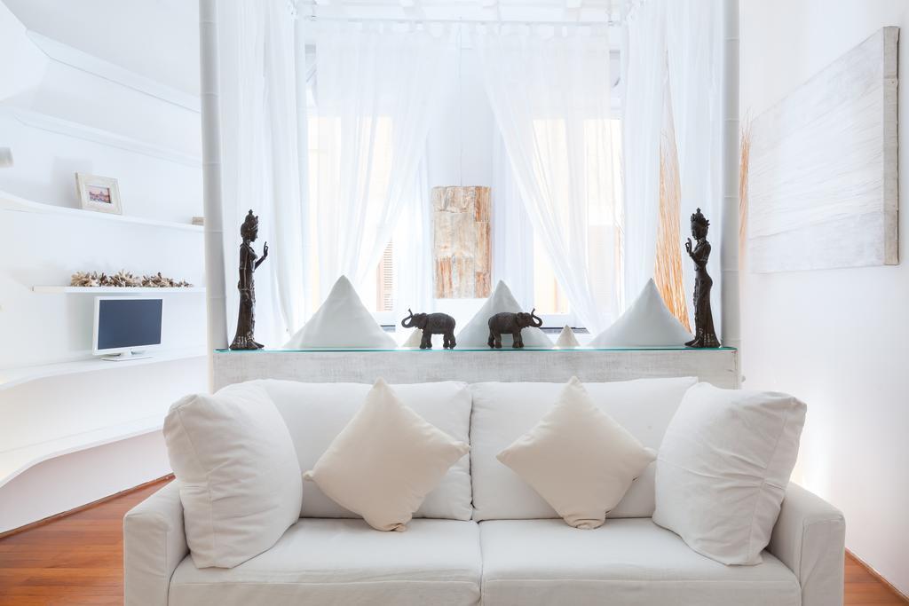 Honey Navona Deluxe Apartment Rome Bilik gambar